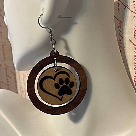 Big Paw Earrings, Dog Love,  Light Weight Statement Dog Earrings.  Gift Idea - Picture 3 of 6